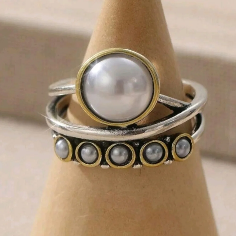 NEW! Silver Plated Pearl Bohemian Vintage Style Women's Ring
